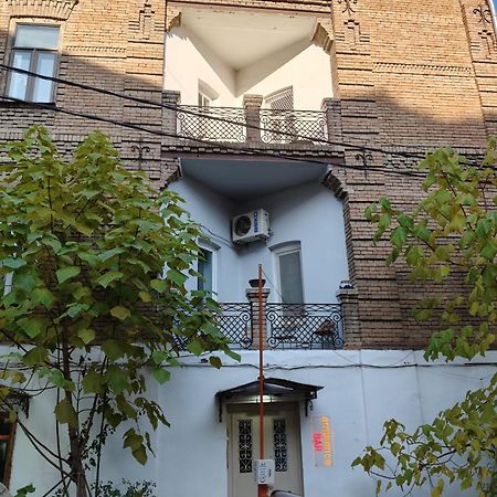 Ambience Hostel & Apartments Tbilisi Ngoại thất bức ảnh